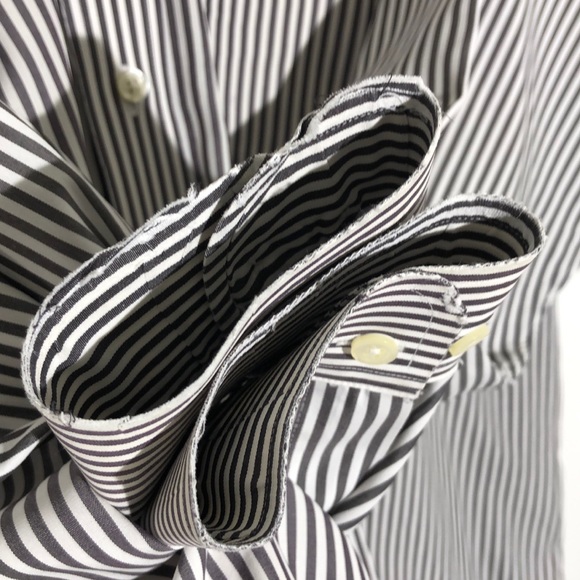 BROOKS BROTHERS dress shirt. - Picture 5 of 8